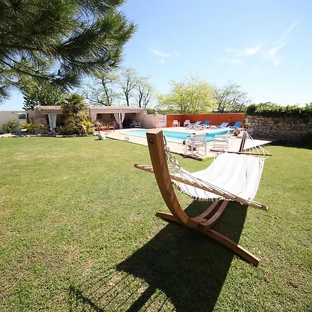 Oeno-lodge * Saint-Germain-dʼEsteuil