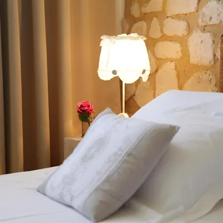 Oeno-lodge Casa de Férias Saint-Germain-dʼEsteuil